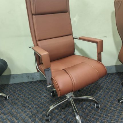 Boos Chair - SS Body - Wood Colour