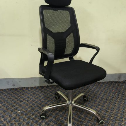 Y Mesh Chair - Black Colour