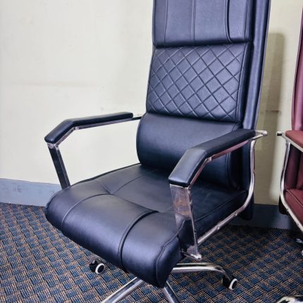 Boos Chair 2 - SS Body - Black Colour