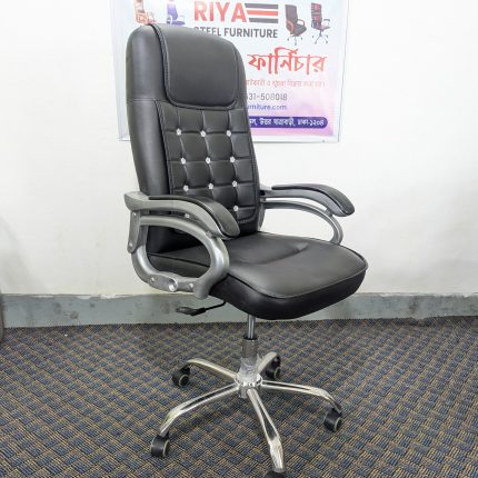 Boss Chair - Black Colour - Stone Design